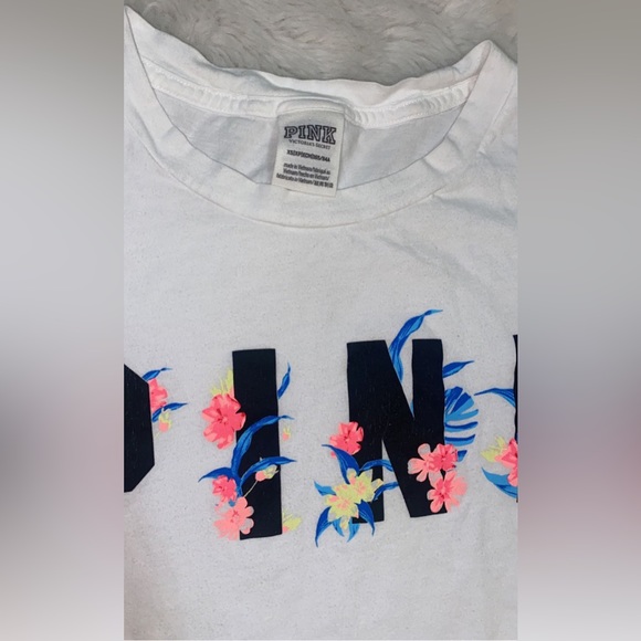 Pink T-Shirt - Picture 4 of 5